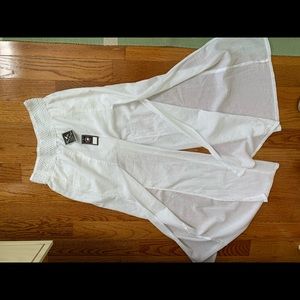 New White Cotten flowy pants